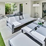 Luxury & Exclusive *